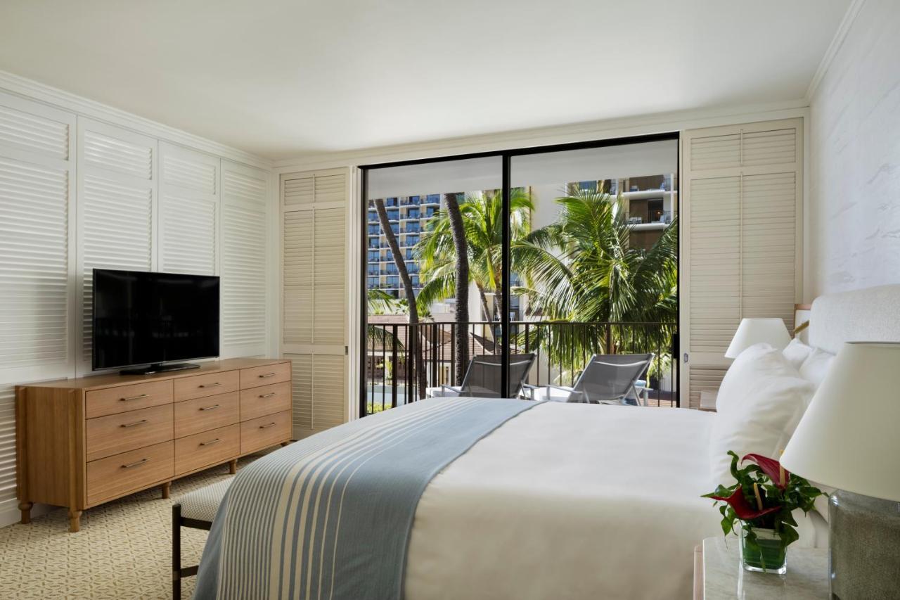 Halekulani - No Resort Fee Χονολουλού Εξωτερικό φωτογραφία A bedroom at the Four Seasons