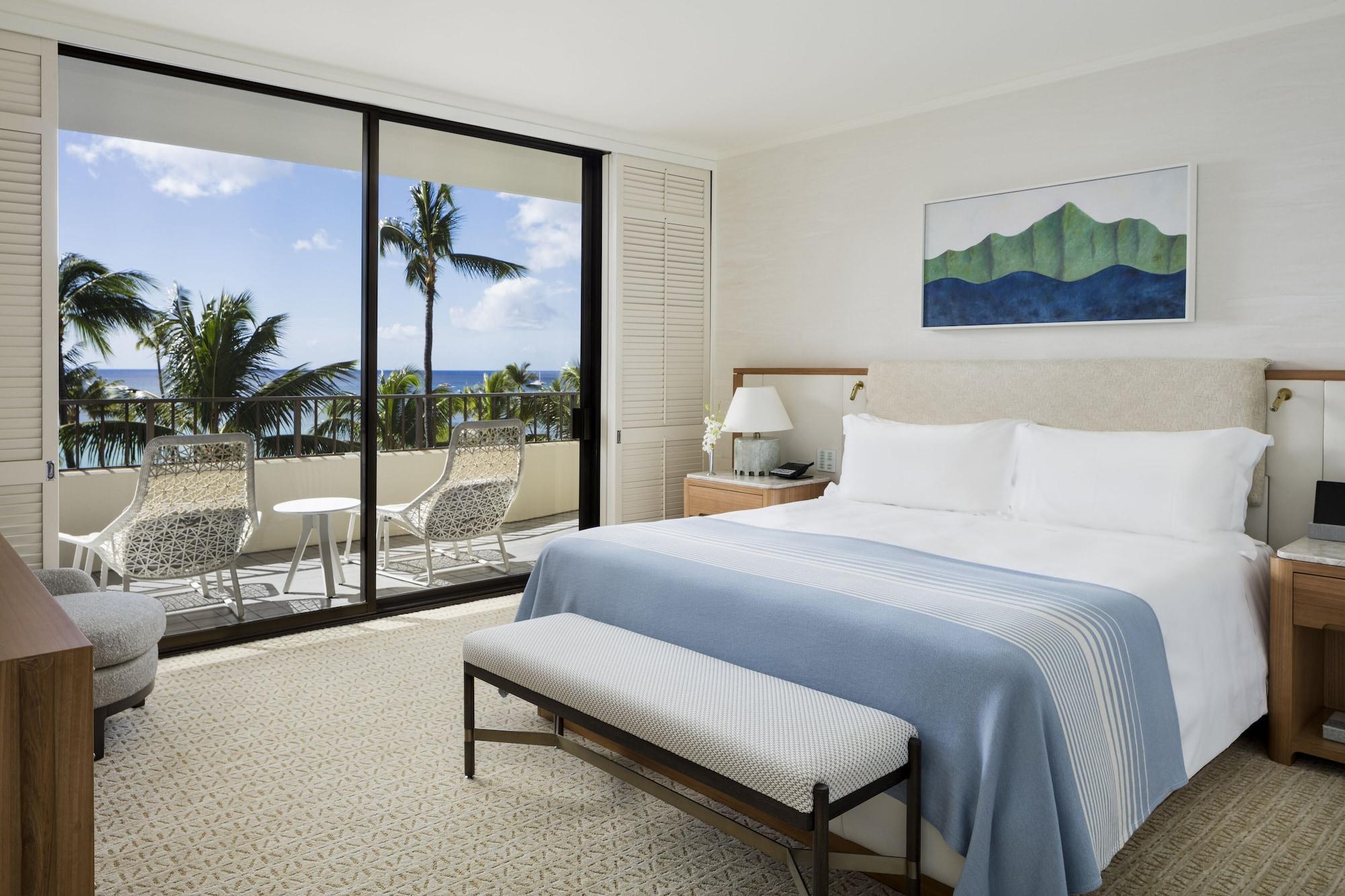 Halekulani - No Resort Fee Χονολουλού Εξωτερικό φωτογραφία A bedroom at the Four Seasons Resort Maui
