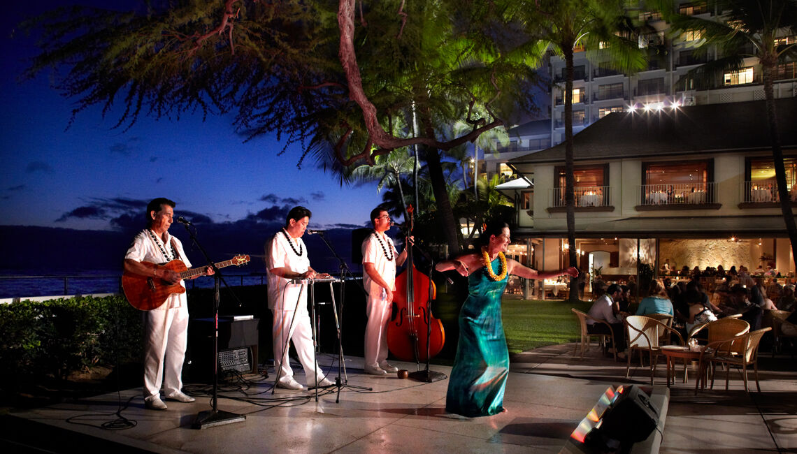 Halekulani - No Resort Fee Χονολουλού Εξωτερικό φωτογραφία Luau at the Fairmont Kea Lani, Kona, Hawaii